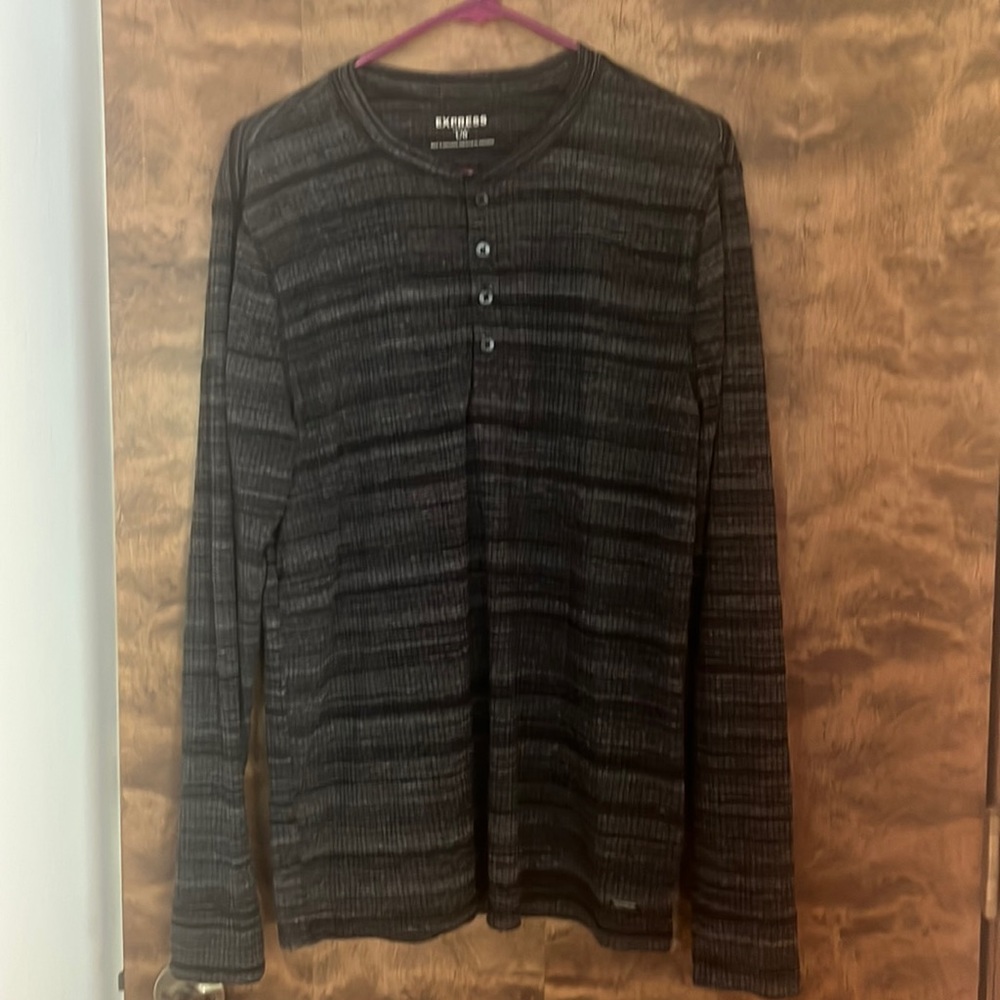 EXPRESS Men’s Striped Henley LONG SLEEVE SHIRT! NWOT Neutrals Casual